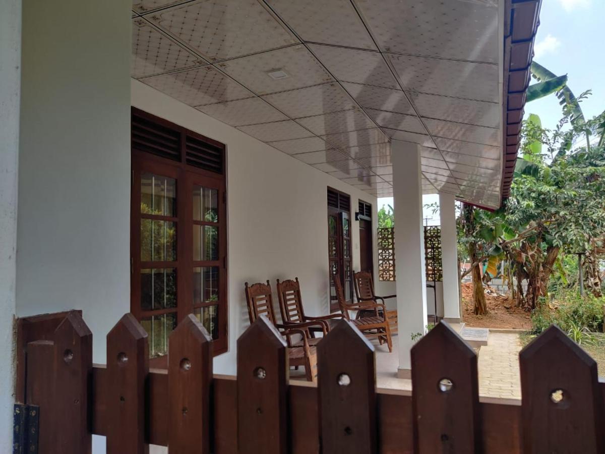 Medawatta Villa Mirissa Exterior foto